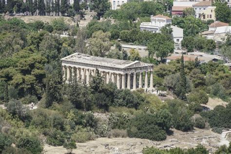 dormire nel tempio di hermes